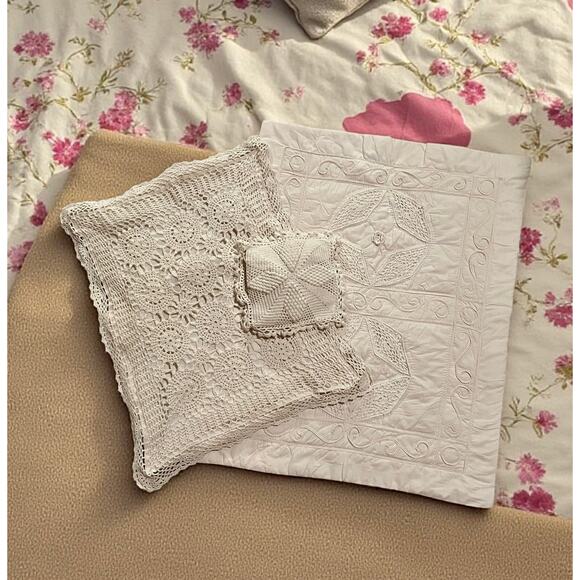Vintage Crochet Pillow Shams-3 Piece Set-Cotton-Lace-Boho-Farmhouse-Cottagecore - Picture 5 of 8